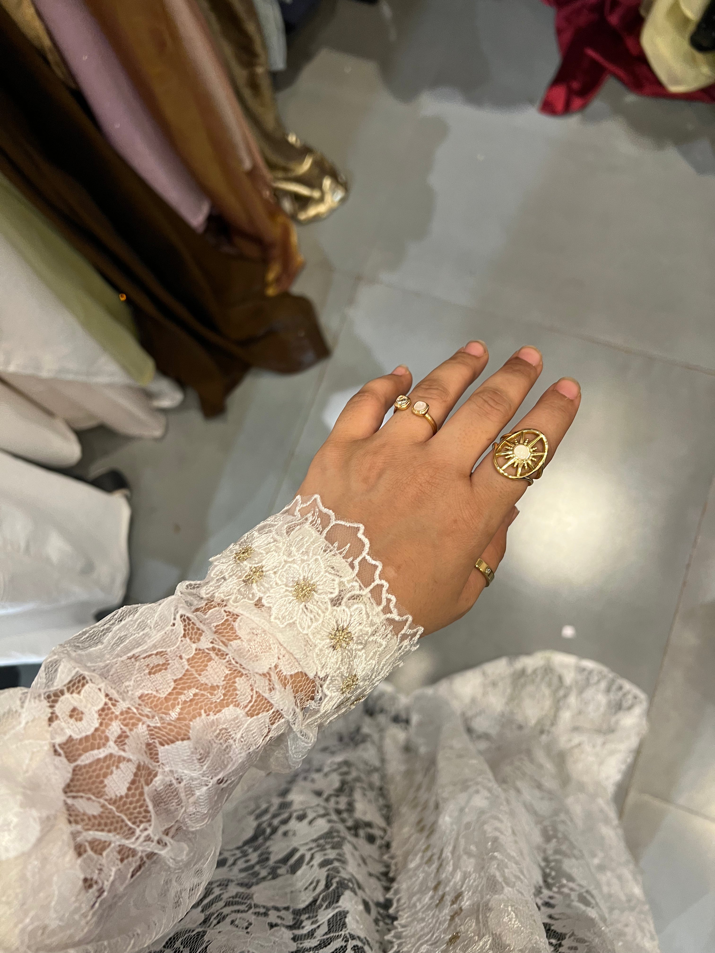 Abaya Noor