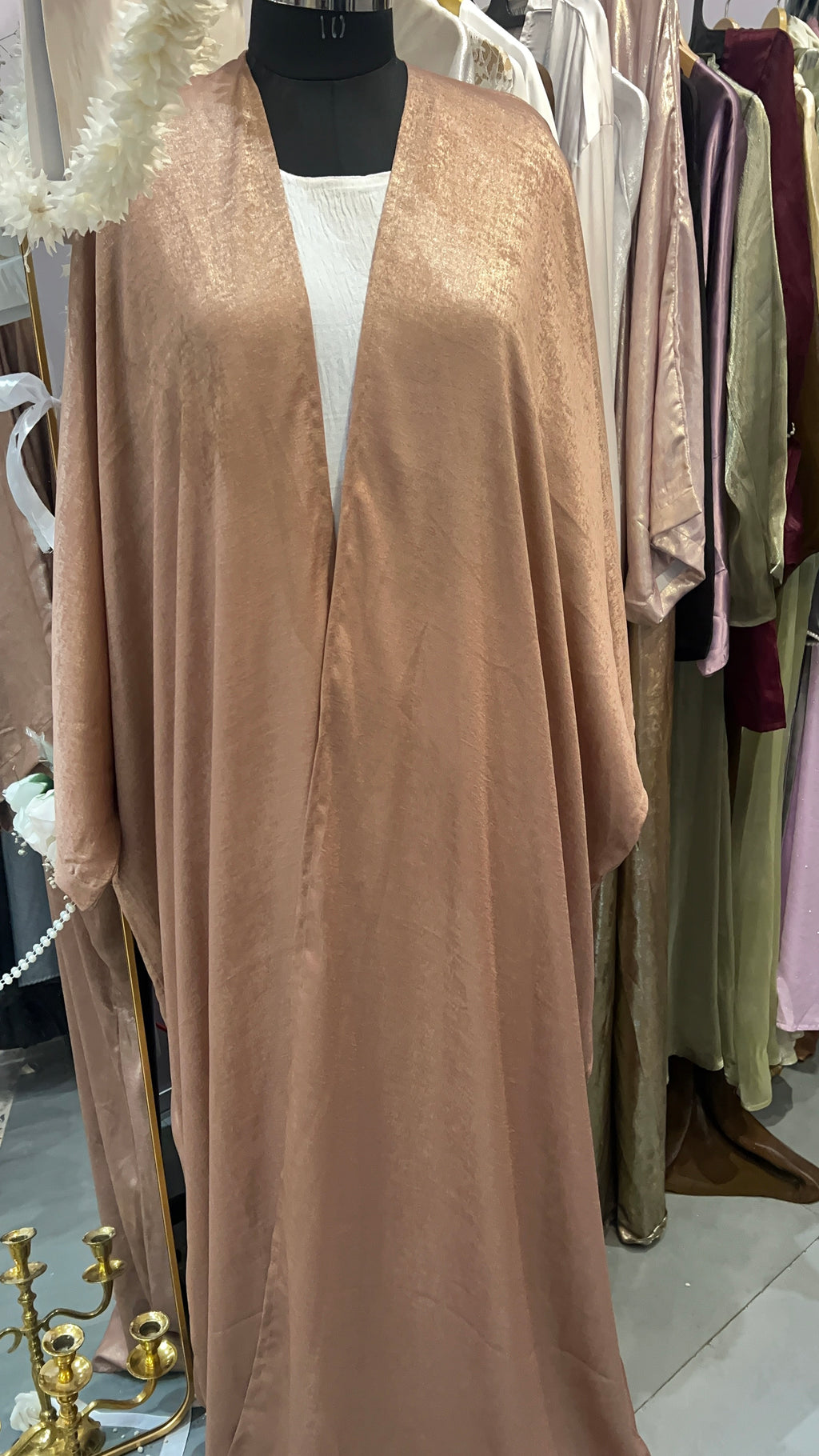 Shrug abaya