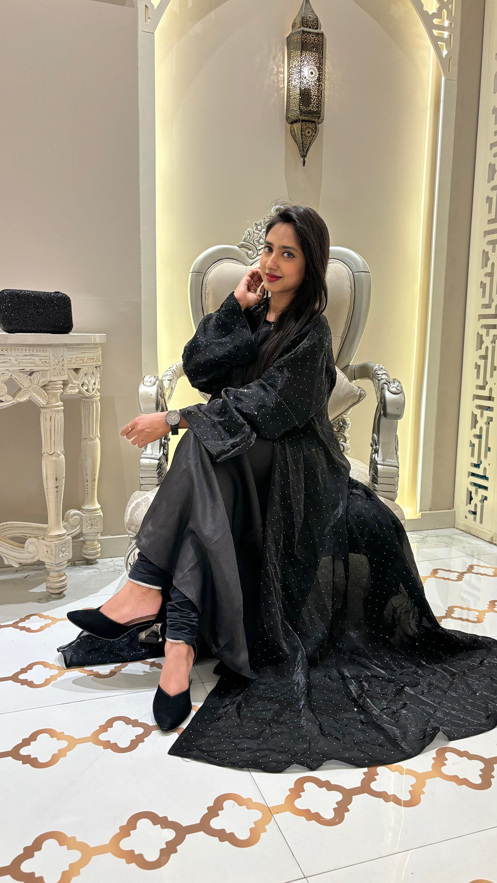 Abaya Maseera