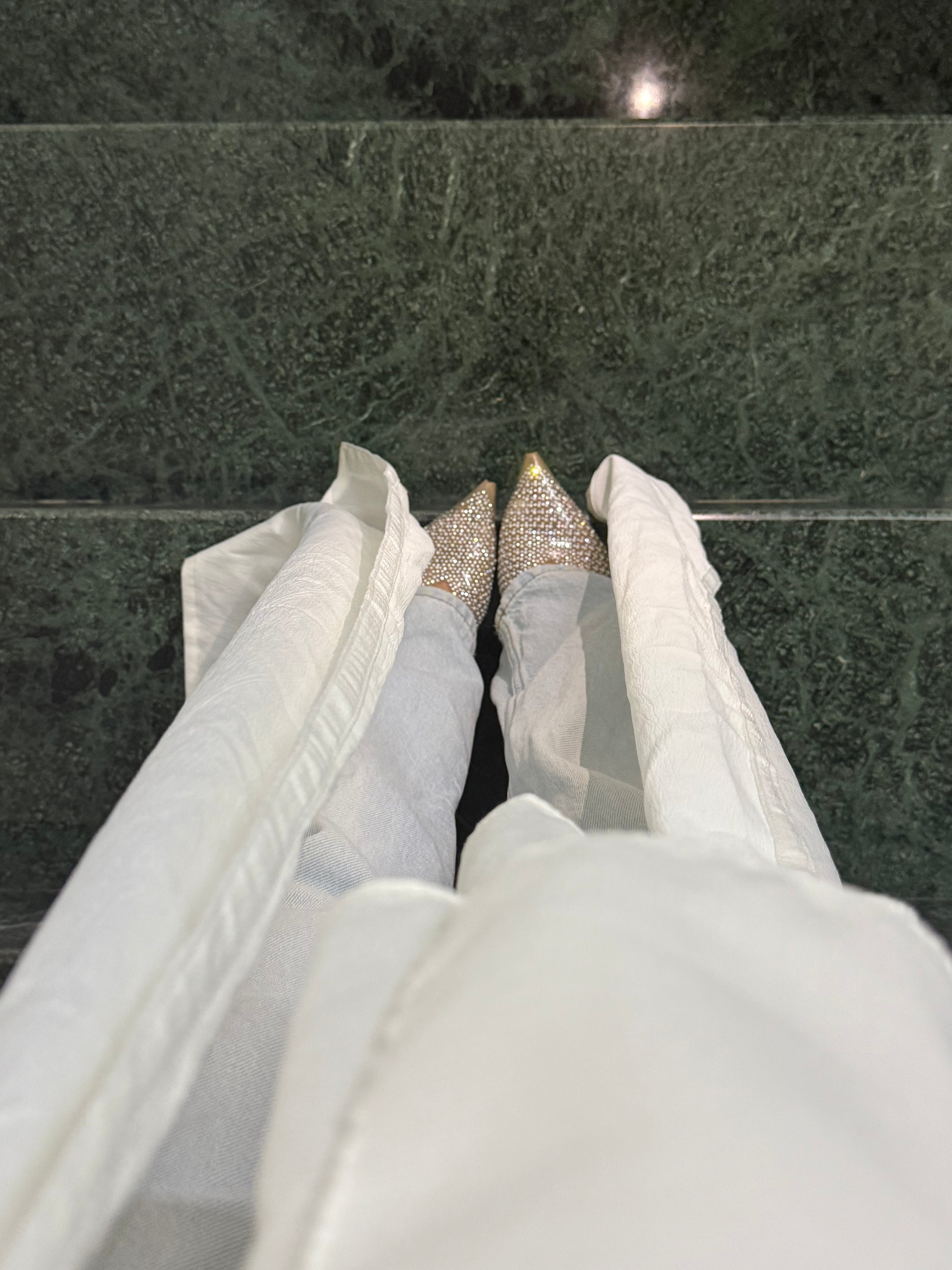 Abaya Qamar