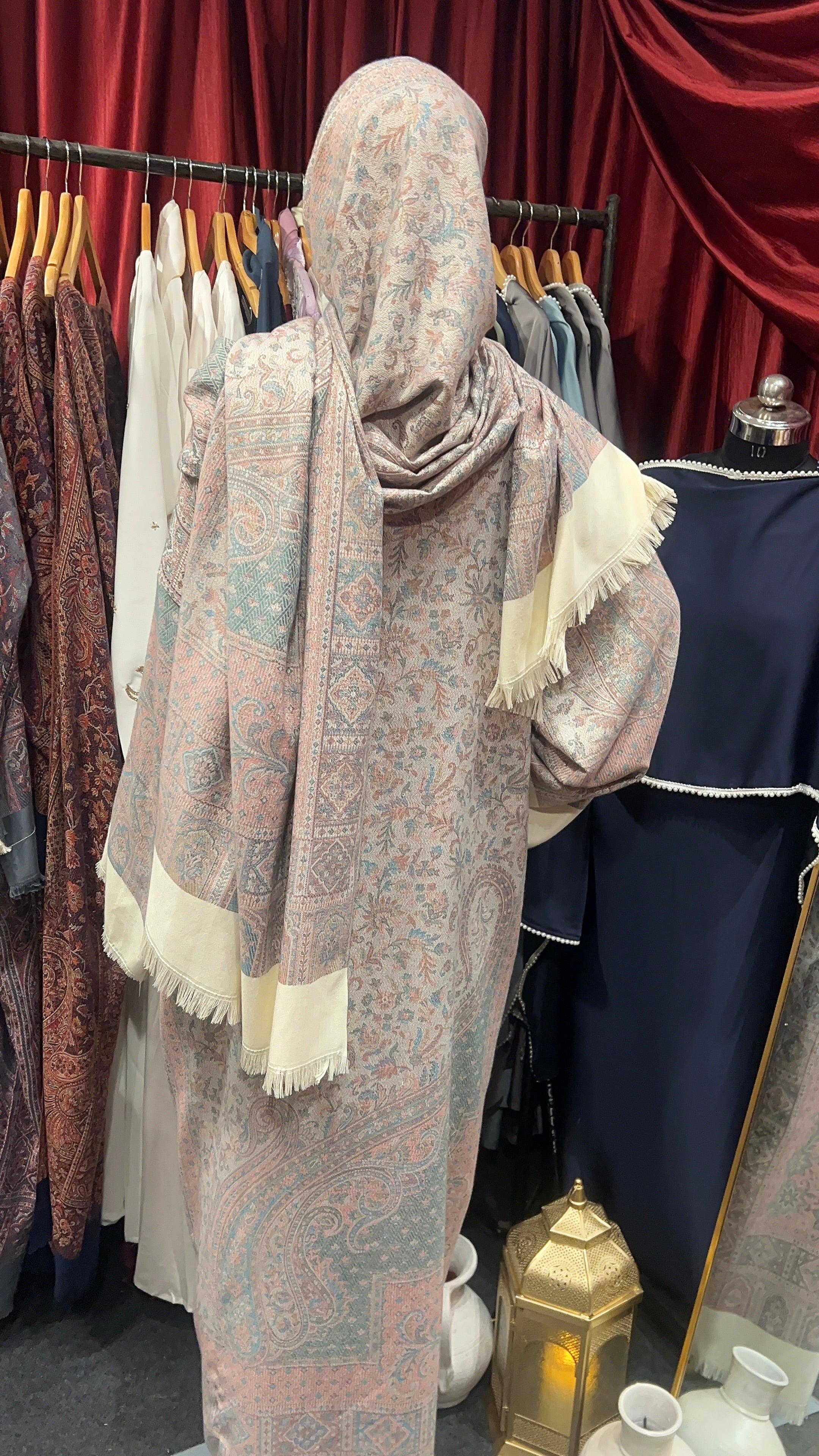 Pashmina abaya