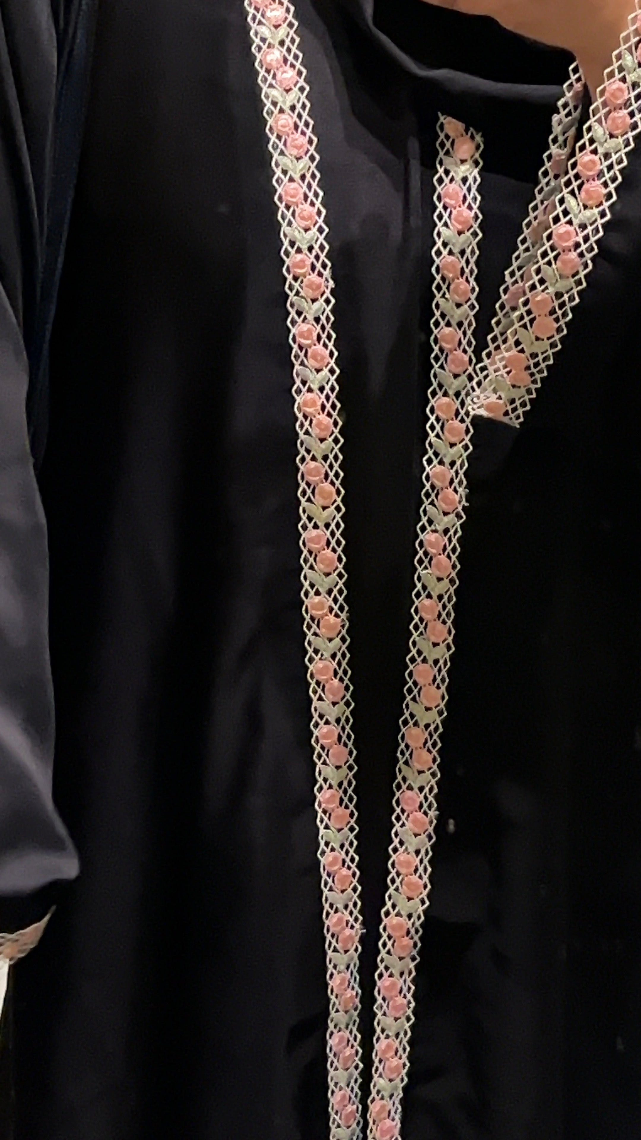 Tulip lace abaya- Pink