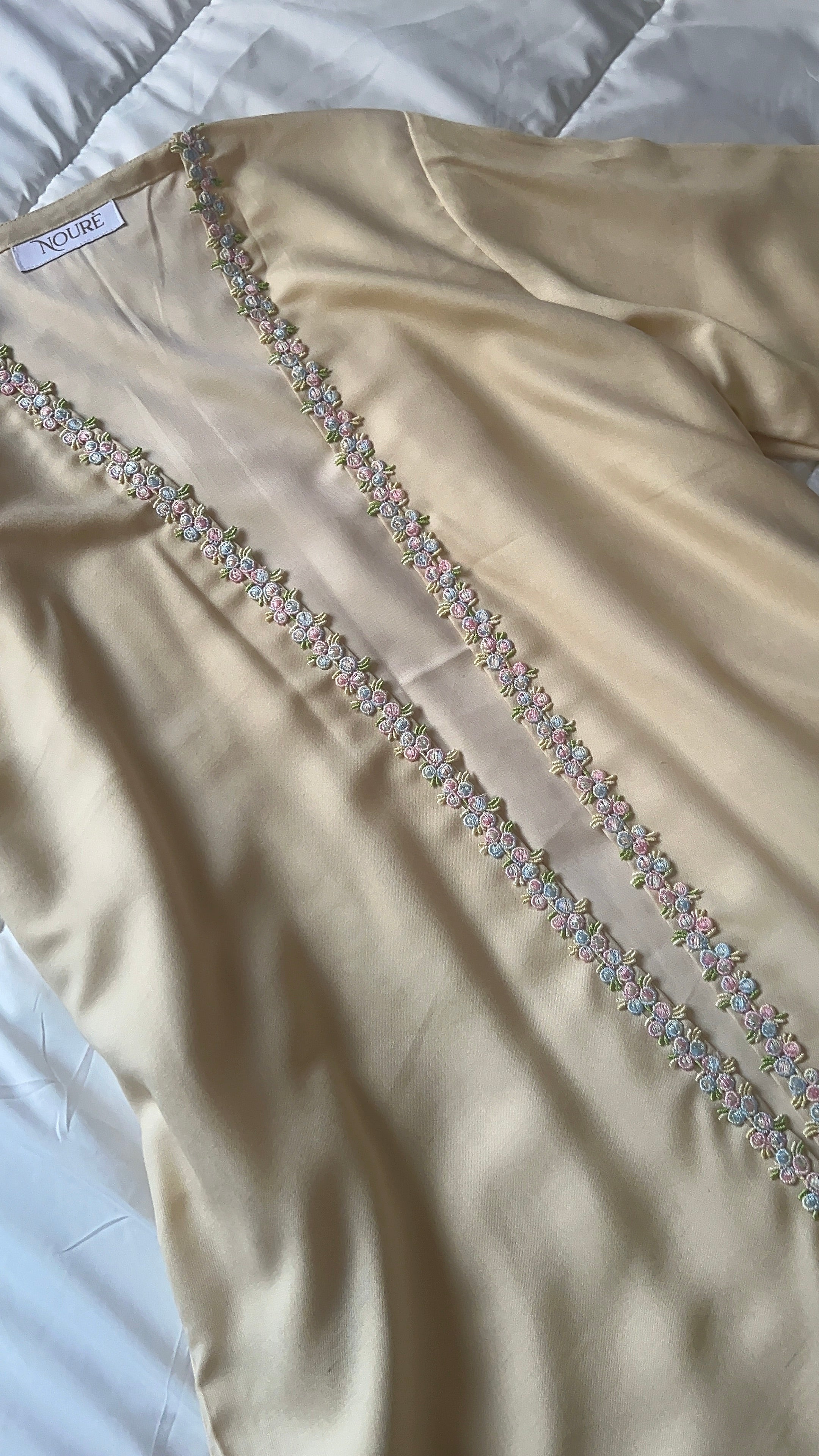 Abaya Safa